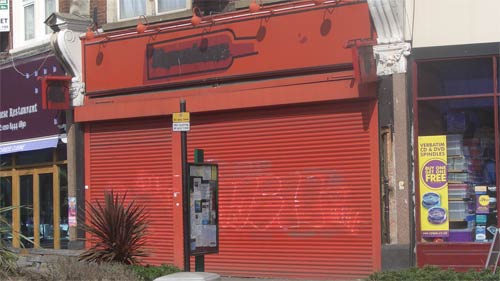 Muswell Hill closed off licence