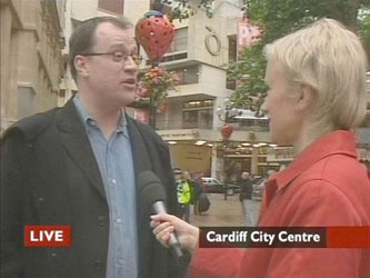 Russel T. Davies in Cardiff shooting Rose