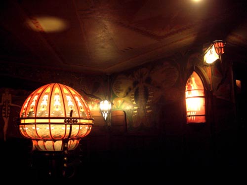 Tuschinski lights