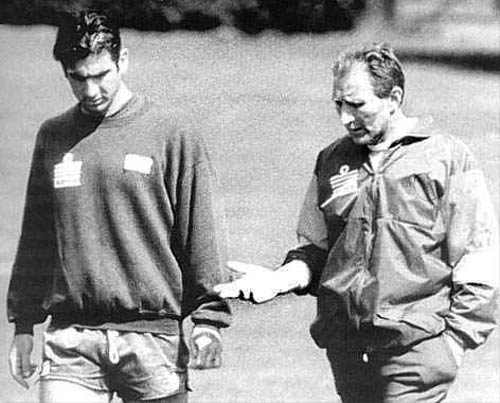 Eric Cantona and Howard Wilkinson at Leeds United in 1992